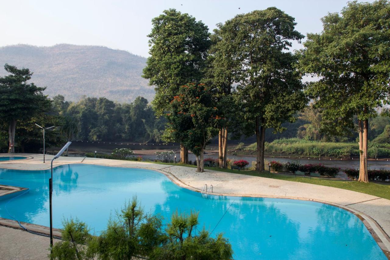 Aekpailin River Kwai Resort Kancsanaburi Kültér fotó