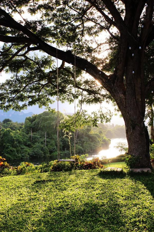 Aekpailin River Kwai Resort Kancsanaburi Kültér fotó