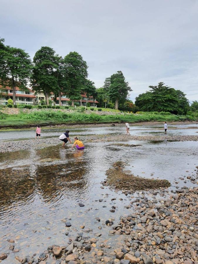 Aekpailin River Kwai Resort Kancsanaburi Kültér fotó