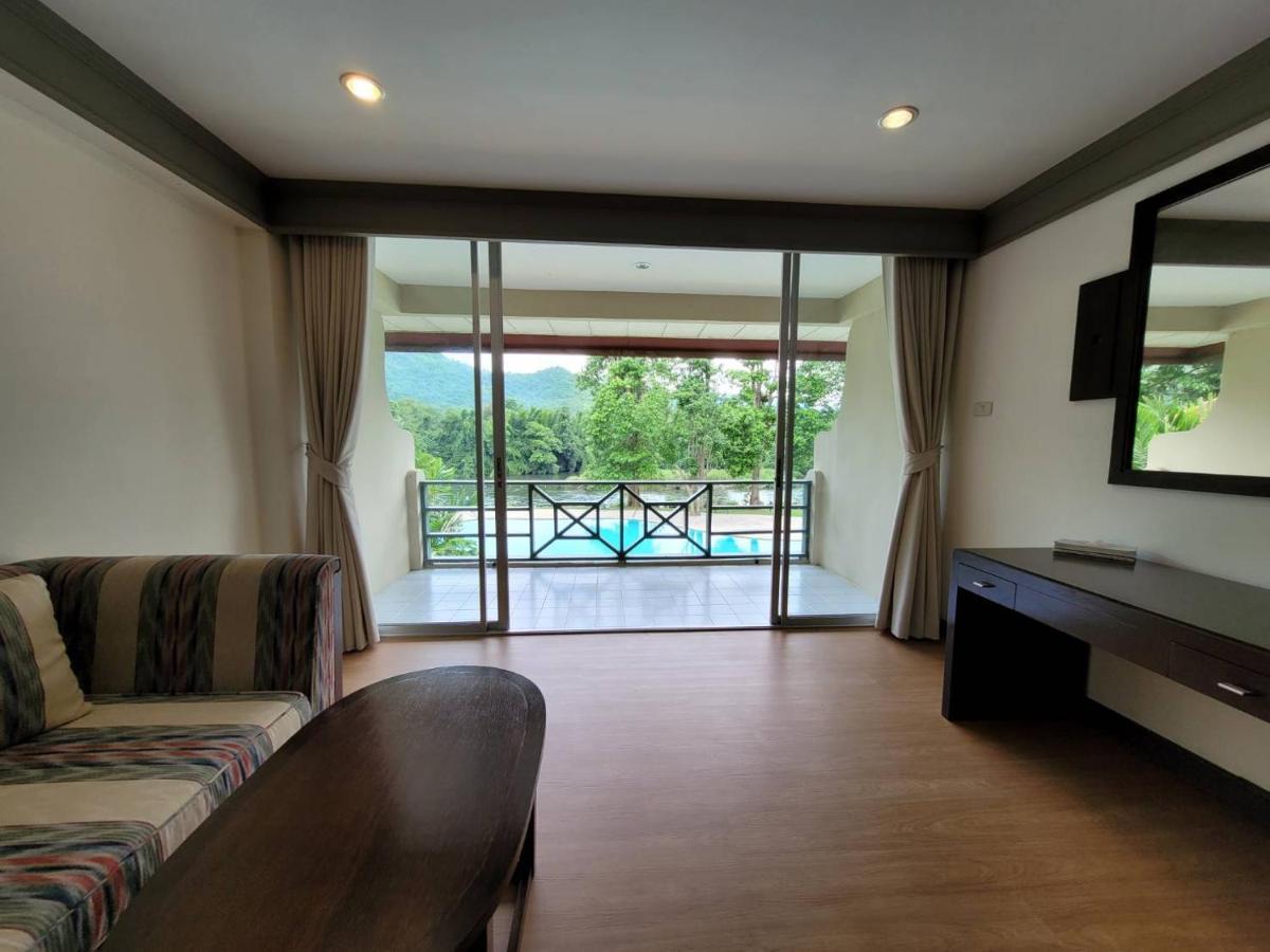 Aekpailin River Kwai Resort Kancsanaburi Kültér fotó
