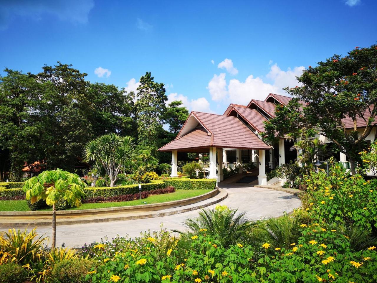 Aekpailin River Kwai Resort Kancsanaburi Kültér fotó